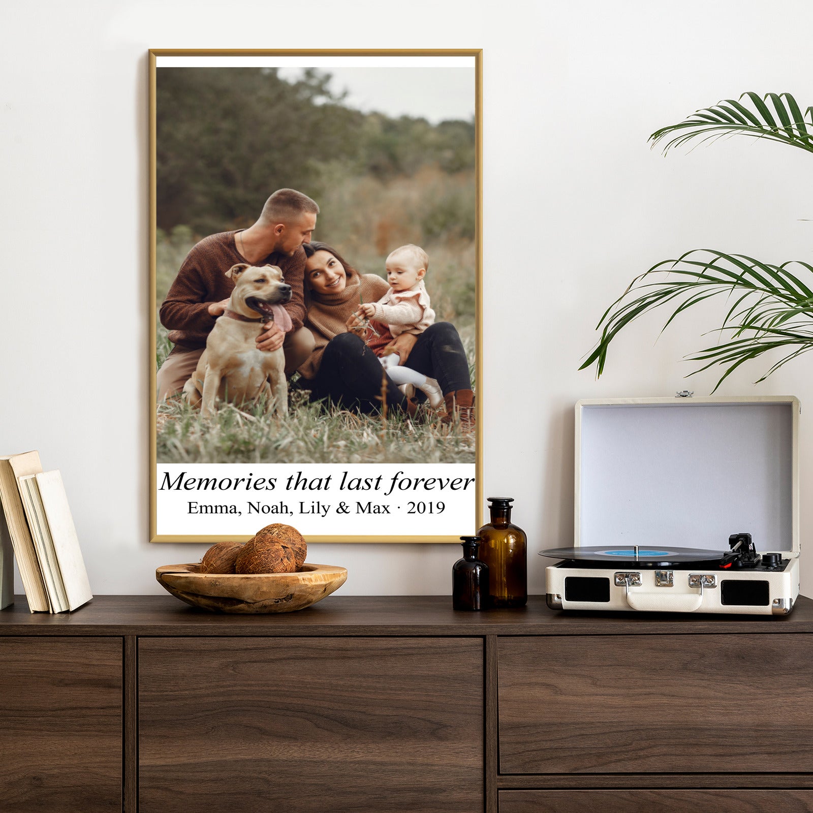 Poster im Rahmen aus Foto mit weißem Rand und Schriftzug